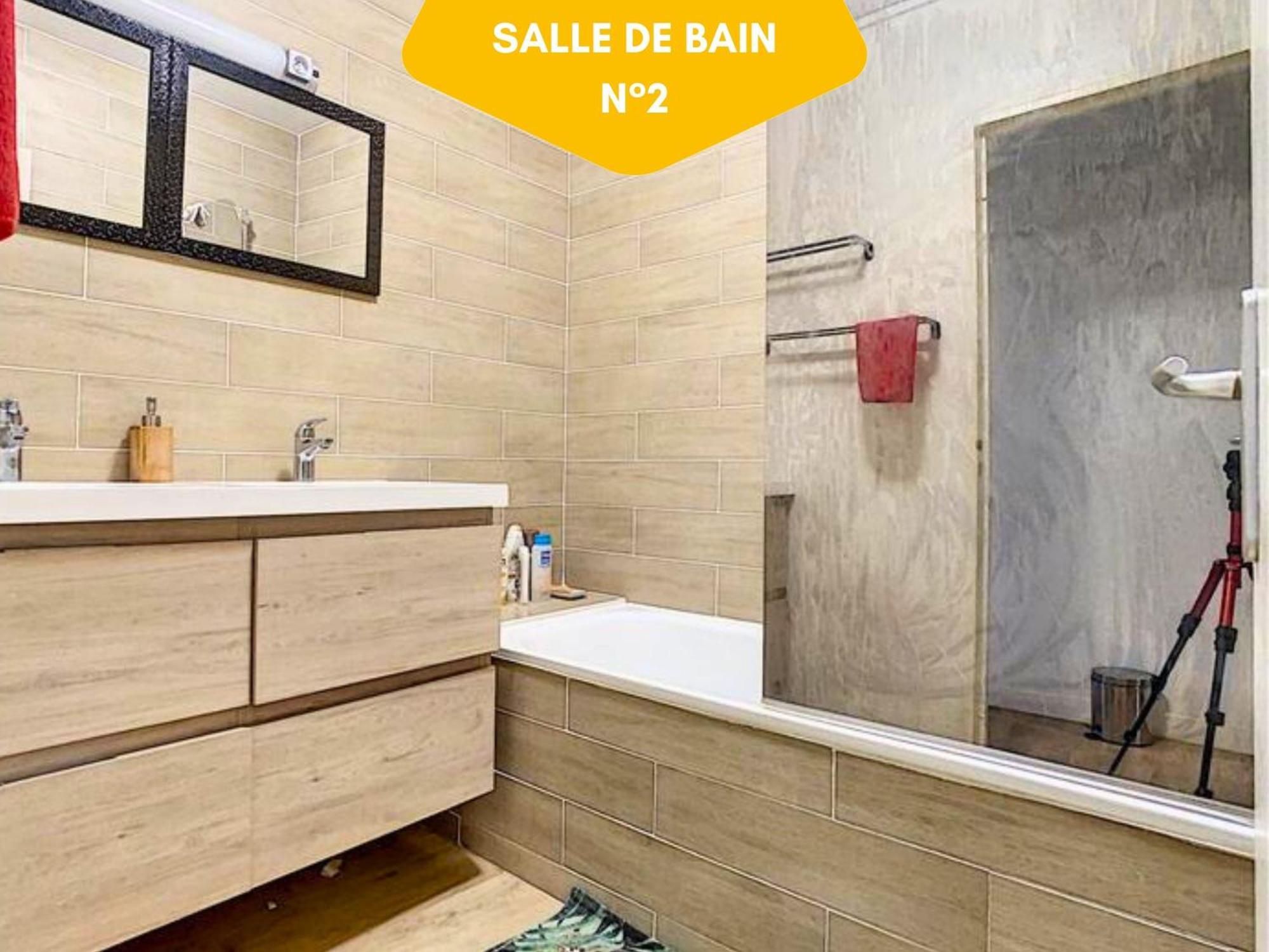 Ideal Groupe - Grands Espaces - 4 Chambres - Parking Gratuit - Proche Centre, Gare & Transports - Wifi - Offre Special De Reduction Jusqu'A -50 Льо Ман Екстериор снимка